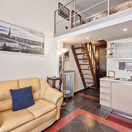 Mole Antonelliana Lovely Loft Turin Bagian luar foto