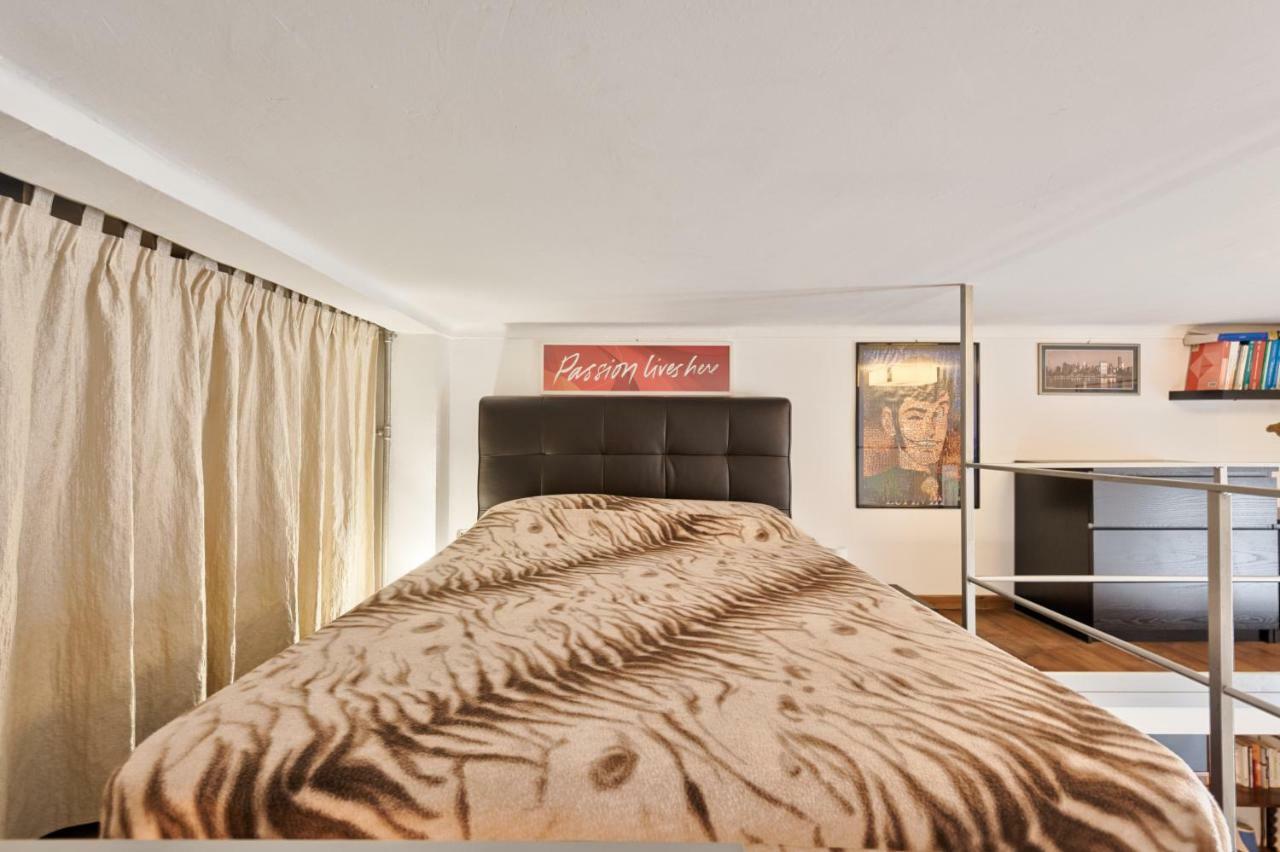 Mole Antonelliana Lovely Loft Turin Bagian luar foto