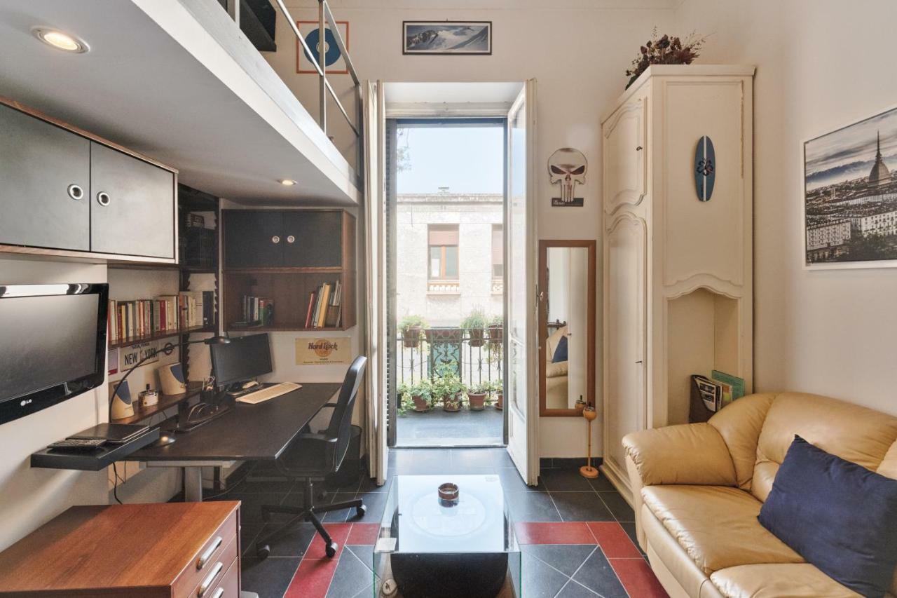 Mole Antonelliana Lovely Loft Turin Bagian luar foto