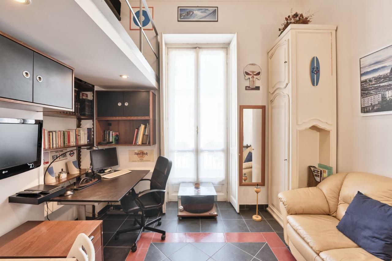 Mole Antonelliana Lovely Loft Turin Bagian luar foto